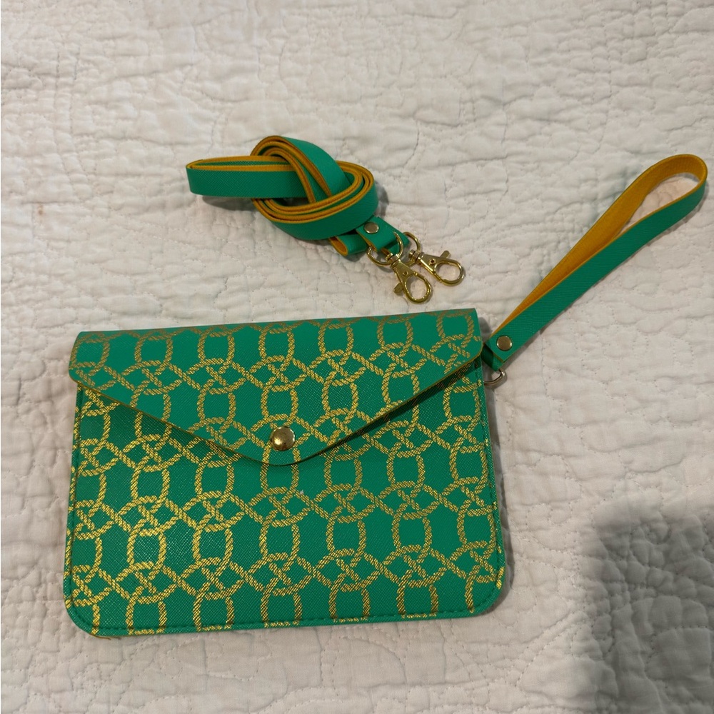 Elegant Green and Gold Patterned Clutch